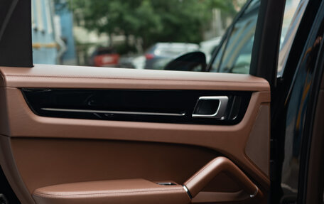 Porsche Cayenne III, 2021 год, 11 900 000 рублей, 13 фотография