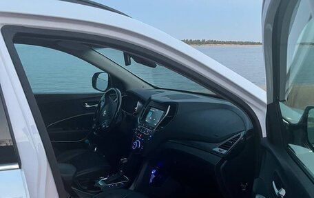 Hyundai Santa Fe III рестайлинг, 2016 год, 2 350 000 рублей, 11 фотография