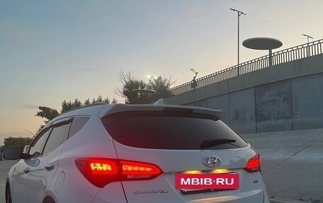 Hyundai Santa Fe III рестайлинг, 2016 год, 2 350 000 рублей, 12 фотография