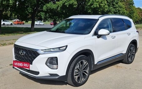 Hyundai Santa Fe IV, 2018 год, 2 700 000 рублей, 2 фотография