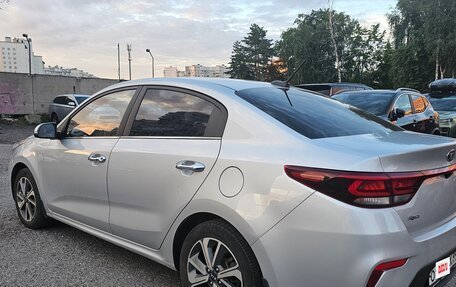 KIA Rio IV, 2018 год, 1 300 000 рублей, 4 фотография
