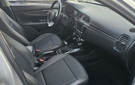 KIA Rio IV, 2018 год, 1 300 000 рублей, 11 фотография