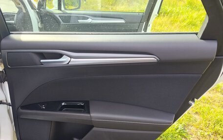 Ford Mondeo V, 2016 год, 1 400 000 рублей, 14 фотография