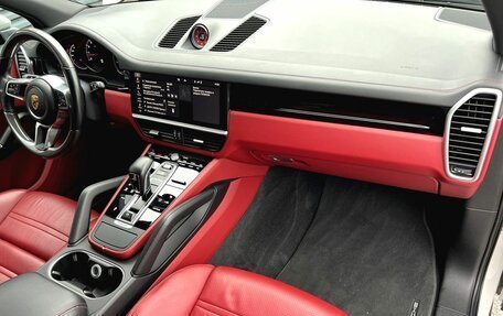 Porsche Cayenne III, 2021 год, 8 050 000 рублей, 14 фотография