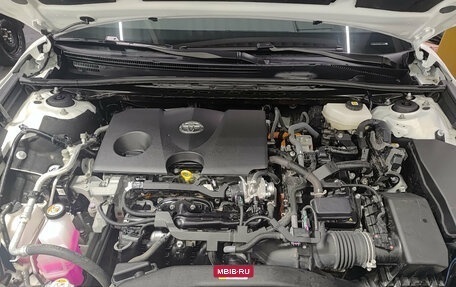 Toyota Camry, 2024 год, 3 950 000 рублей, 11 фотография