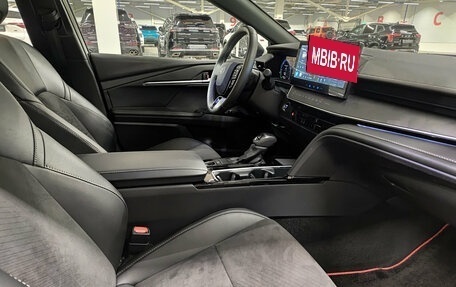 Toyota Camry, 2024 год, 3 950 000 рублей, 13 фотография