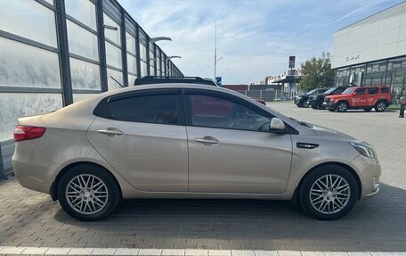KIA Rio III рестайлинг, 2013 год, 925 000 рублей, 8 фотография
