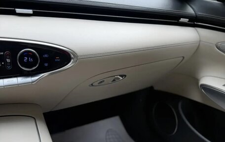 Genesis GV70, 2021 год, 28 фотография