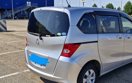 Honda Freed I, 2009 год, 800 000 рублей, 8 фотография