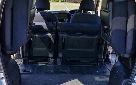 Honda Freed I, 2009 год, 800 000 рублей, 16 фотография