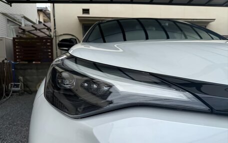 Toyota C-HR I рестайлинг, 2023 год, 1 725 000 рублей, 6 фотография