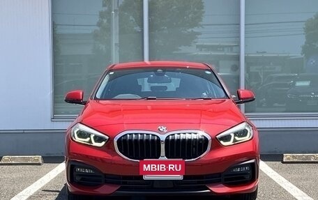 BMW 1 серия, 2021 год, 1 400 000 рублей, 3 фотография
