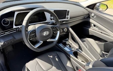 Hyundai Elantra, 2026 год, 1 570 000 рублей, 8 фотография