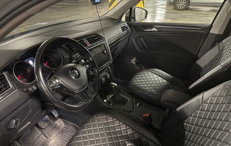 Volkswagen Tiguan II, 2017 год, 2 500 000 рублей, 13 фотография