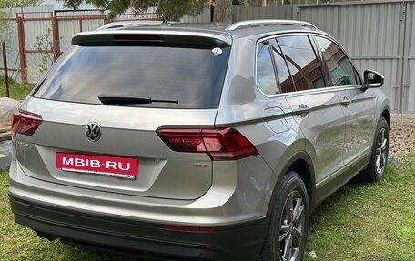 Volkswagen Tiguan II, 2017 год, 2 500 000 рублей, 5 фотография