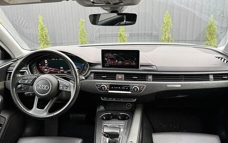 Audi A4, 2018 год, 2 500 000 рублей, 3 фотография