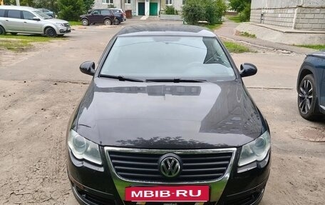 Volkswagen Passat B6, 2008 год, 650 000 рублей, 11 фотография