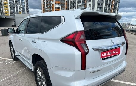 Mitsubishi Pajero Sport III рестайлинг, 2020 год, 3 720 000 рублей, 4 фотография