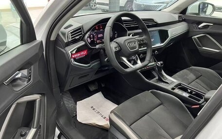 Audi Q3, 2022 год, 2 300 000 рублей, 9 фотография