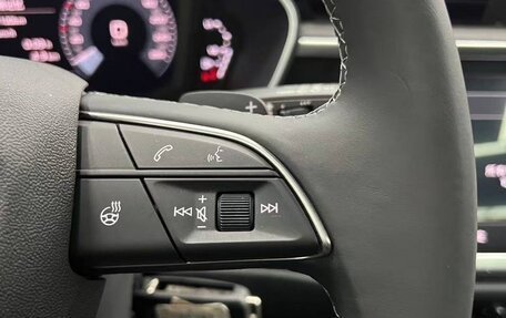 Audi Q3, 2022 год, 2 300 000 рублей, 13 фотография