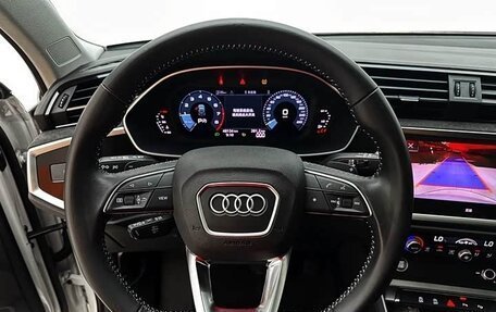 Audi Q3, 2021 год, 2 430 000 рублей, 15 фотография