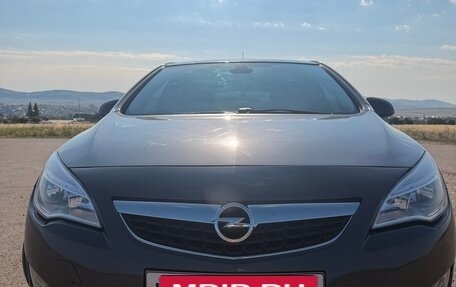 Opel Astra J, 2010 год, 700 000 рублей, 10 фотография