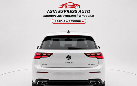 Volkswagen Golf VIII, 2022 год, 1 980 000 рублей, 5 фотография