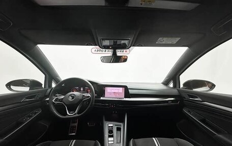 Volkswagen Golf VIII, 2022 год, 1 980 000 рублей, 14 фотография