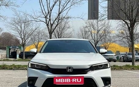 Honda Civic, 2024 год, 2 350 000 рублей, 2 фотография