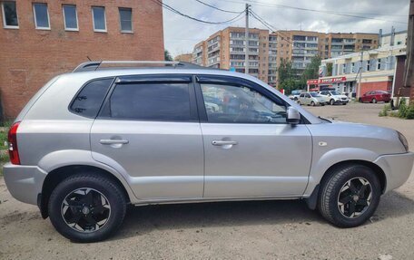 Hyundai Tucson III, 2005 год, 920 000 рублей, 3 фотография
