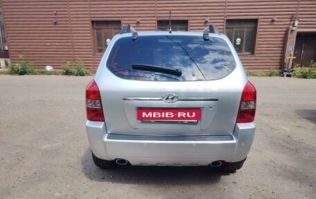 Hyundai Tucson III, 2005 год, 920 000 рублей, 4 фотография