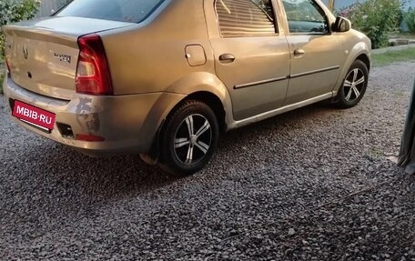 Renault Logan I, 2010 год, 220 000 рублей, 3 фотография