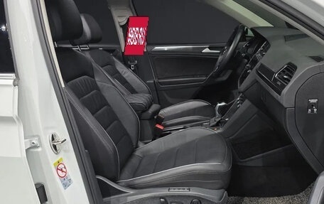Volkswagen Tiguan II, 2020 год, 2 090 222 рублей, 12 фотография