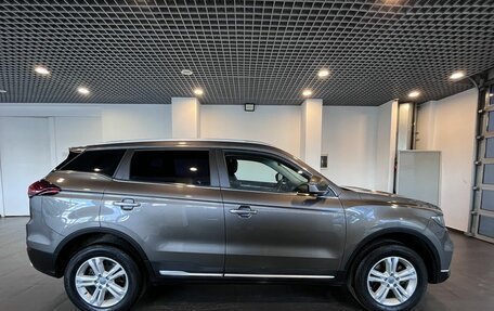 Geely Atlas, 2023 год, 1 600 000 рублей, 2 фотография
