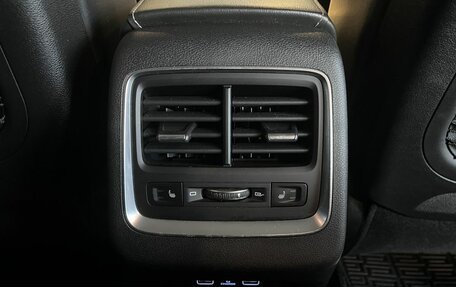 Geely Atlas, 2023 год, 1 600 000 рублей, 31 фотография