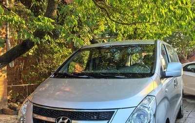 Hyundai Grand Starex Grand Starex I рестайлинг 2, 2008 год, 700 000 рублей, 1 фотография