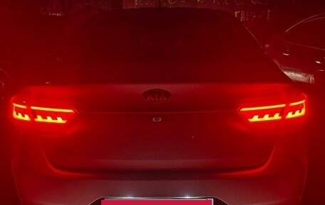 KIA Rio IV, 2020 год, 900 000 рублей, 3 фотография