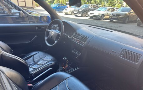 Volkswagen Golf IV, 2000 год, 110 000 рублей, 8 фотография
