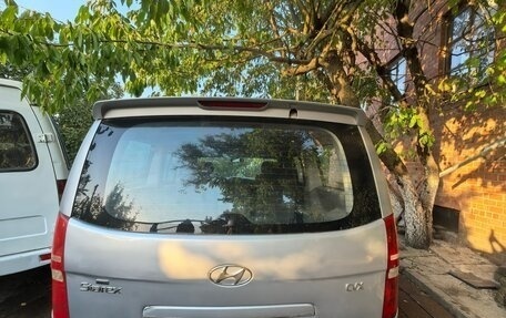 Hyundai Grand Starex Grand Starex I рестайлинг 2, 2008 год, 700 000 рублей, 5 фотография