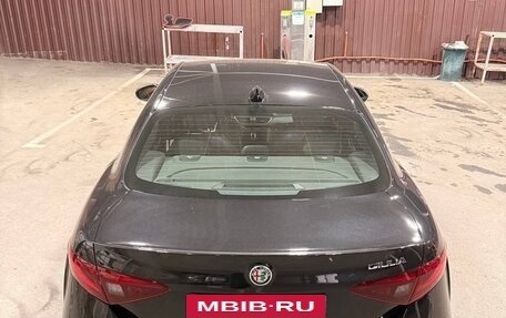 Alfa Romeo Giulia II, 2022 год, 3 050 000 рублей, 9 фотография