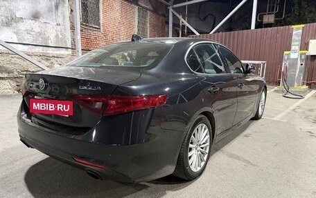 Alfa Romeo Giulia II, 2022 год, 3 050 000 рублей, 11 фотография