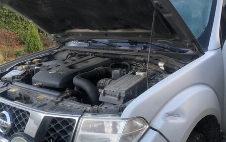 Nissan Navara (Frontier), 2007 год, 350 000 рублей, 6 фотография