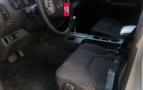 Nissan Navara (Frontier), 2007 год, 350 000 рублей, 4 фотография