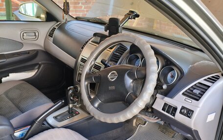 Nissan Wingroad III, 2003 год, 150 000 рублей, 4 фотография