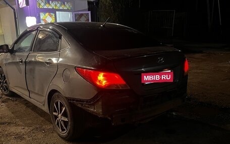 Hyundai Solaris II рестайлинг, 2016 год, 300 000 рублей, 5 фотография