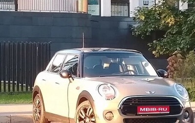 MINI Hatch, 2018 год, 1 400 000 рублей, 1 фотография