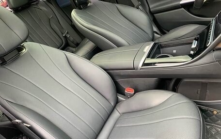 Mercedes-Benz EQE, 2023 год, 5 000 000 рублей, 9 фотография