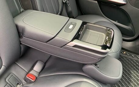Mercedes-Benz EQE, 2023 год, 5 000 000 рублей, 19 фотография