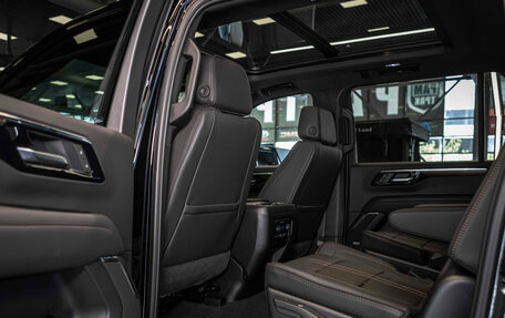 Chevrolet Suburban, 2026 год, 20 713 392 рублей, 19 фотография