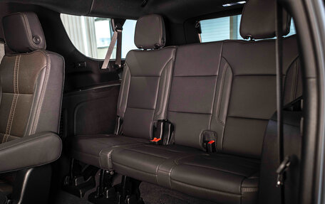 Chevrolet Suburban, 2026 год, 20 713 392 рублей, 21 фотография